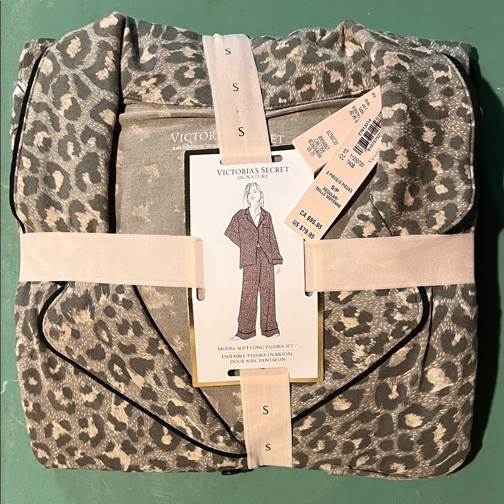 Victoria's Secret Leopard Print Pajama Set - Beige & Black